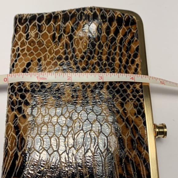 HOBO International Clutch Wallet - Picture 12 of 14